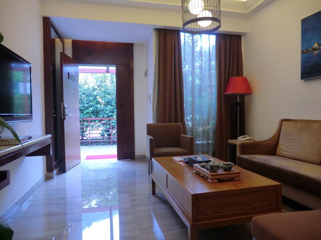Guangzhou Fangyuan Hotel - - Free Shuttle Bus To Canton Fair Complex During 14Th Apr To 4Th May Exterior foto